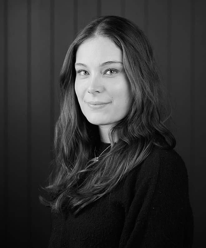 Lexi Brook Headshot